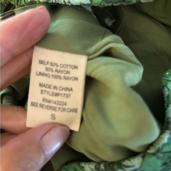 Illa Illa Floral Green Jumpsuit Sz S - Picture 7 of 7